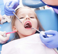 Наложение швов (детская стоматология)