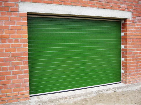 Секционные ворота DoorHan 2400*2500, цвет зеленый