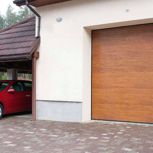 Секционные гаражные ворота ALUTECH Trend 2500×2125 мм